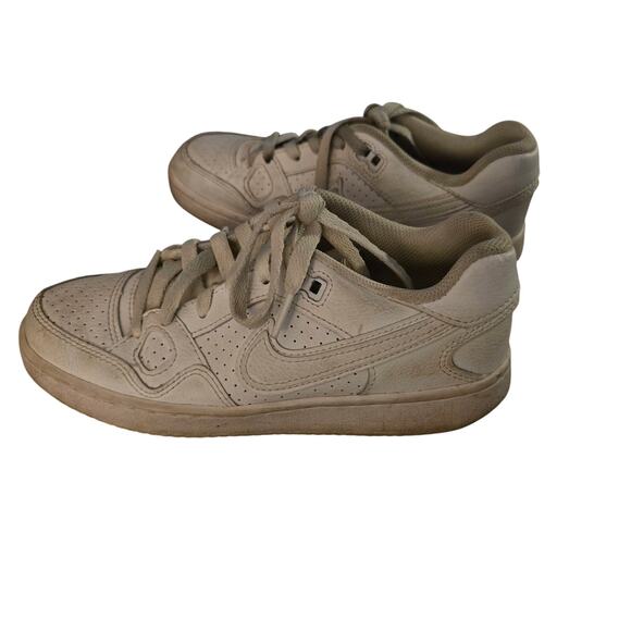 Nike son of force 4Y shoes - Picture 4 of 9